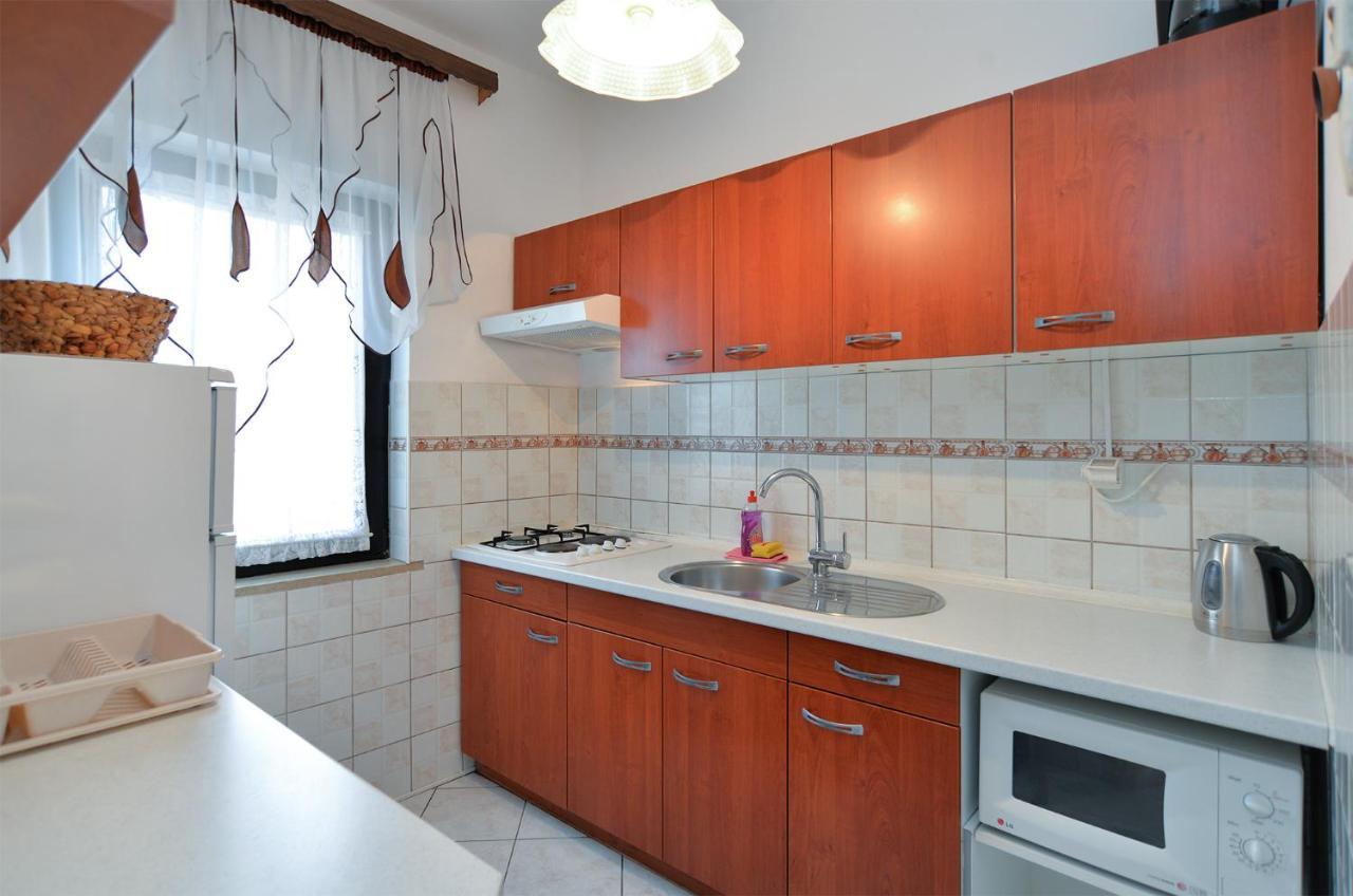 Apartments Jadranka 1279 Pomer Εξωτερικό φωτογραφία