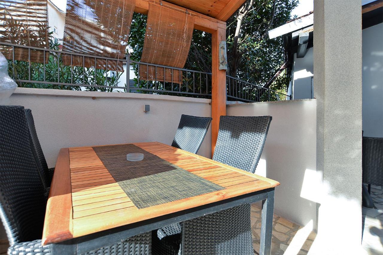 Apartments Jadranka 1279 Pomer Εξωτερικό φωτογραφία