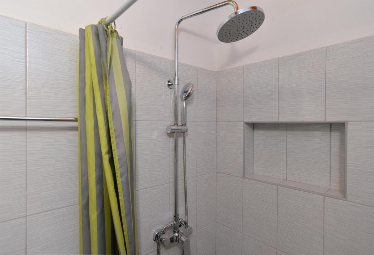 Apartments Jadranka 1279 Pomer Εξωτερικό φωτογραφία